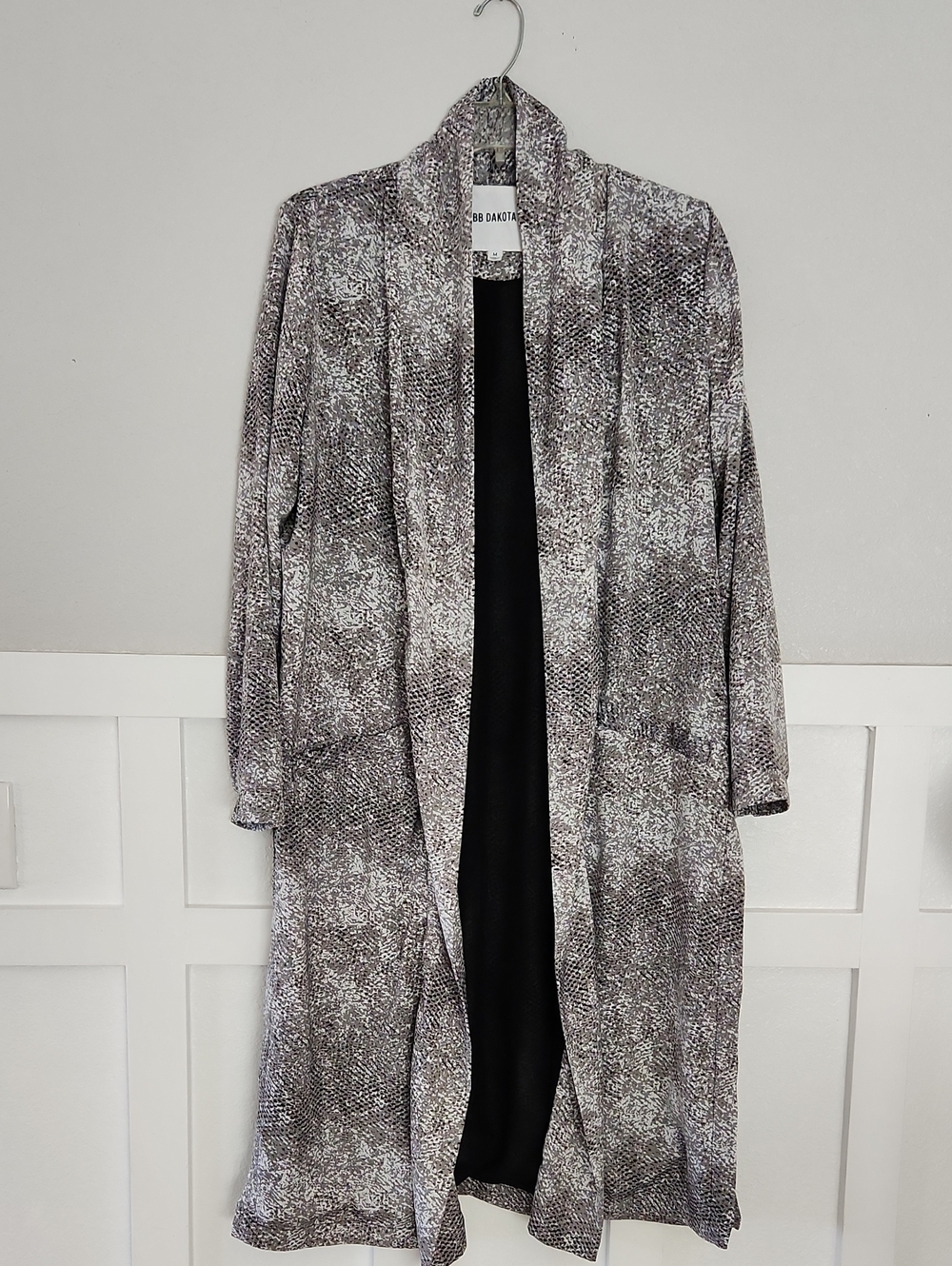 BB Dakota Long Open Front Textured Duster Coat in Black and Gray